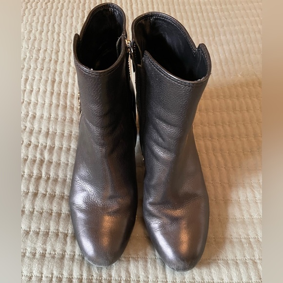 Geox Black Leather Ankle Boot EU38 - Picture 6 of 6